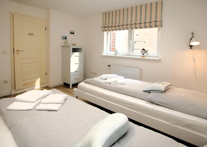 Strandstra_e 8_ Whg_ 14_ Eil Feriehus